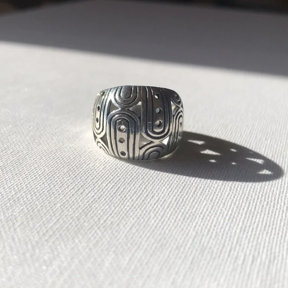 Silver Ring - Picture 2 of 2